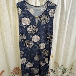Espresso Blue and White Floral Dress